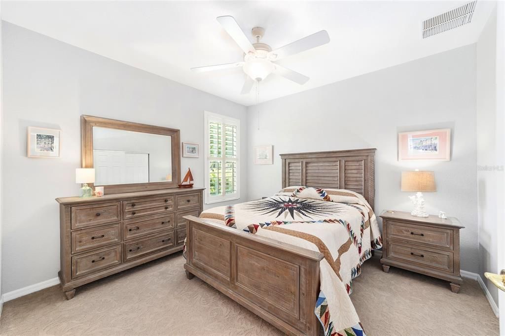 For Sale: $575,000 (3 beds, 2 baths, 2806 Square Feet)