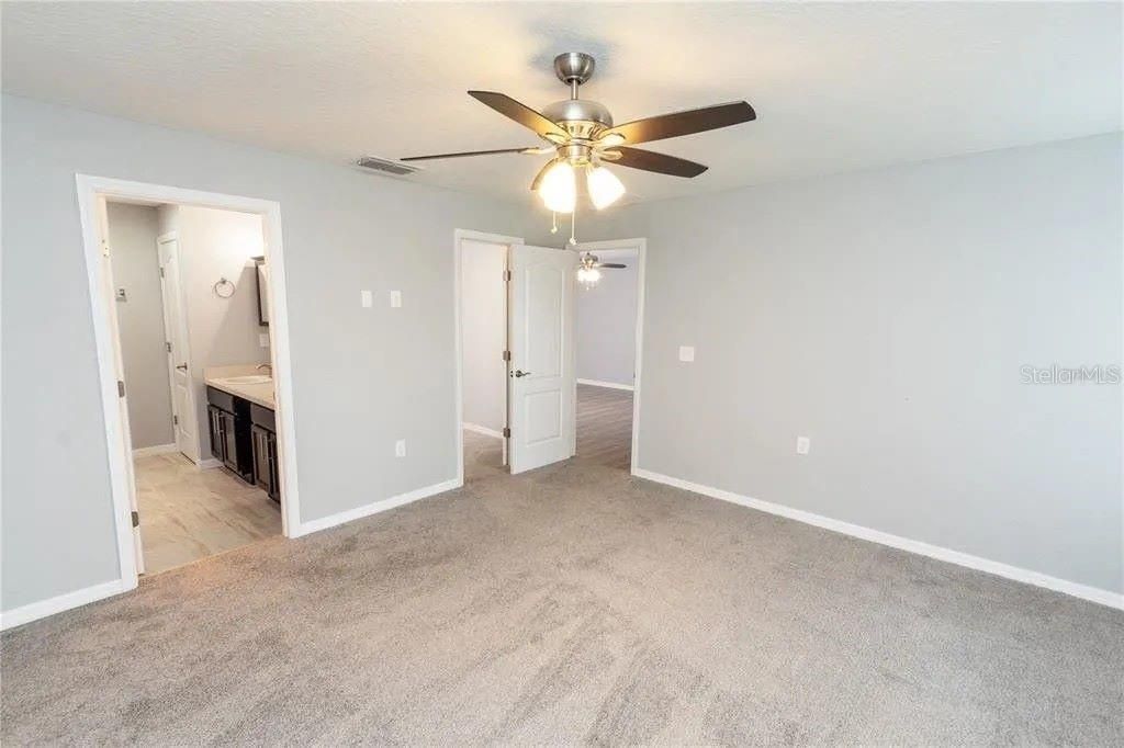 En Venta: $278,900 (3 camas, 2 baños, 1515 Pies cuadrados)