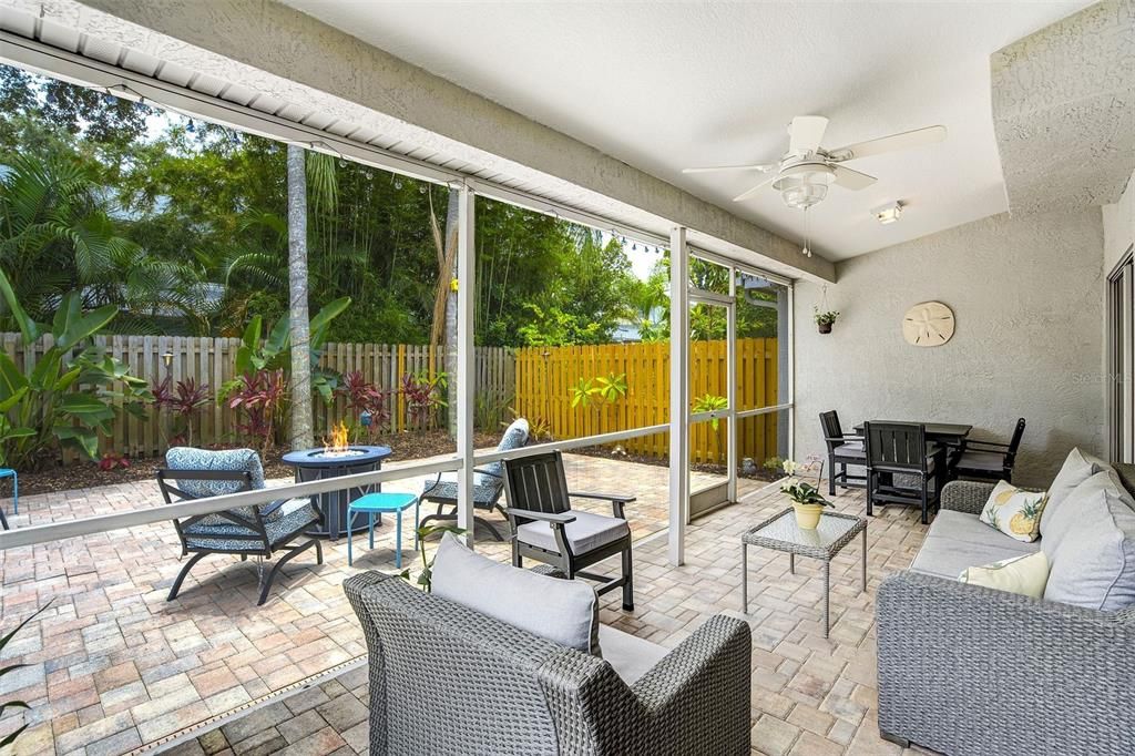 En Venta: $449,000 (3 camas, 2 baños, 1783 Pies cuadrados)