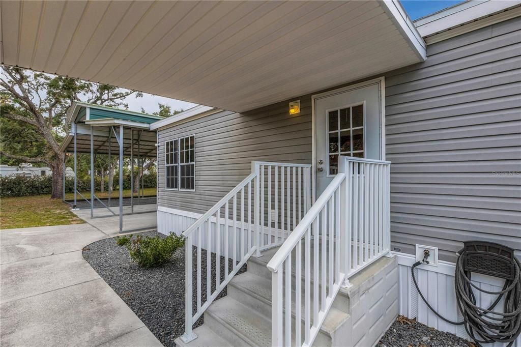 For Sale: $365,000 (4 beds, 2 baths, 2280 Square Feet)