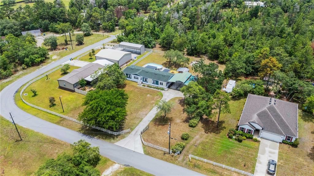 For Sale: $365,000 (4 beds, 2 baths, 2280 Square Feet)