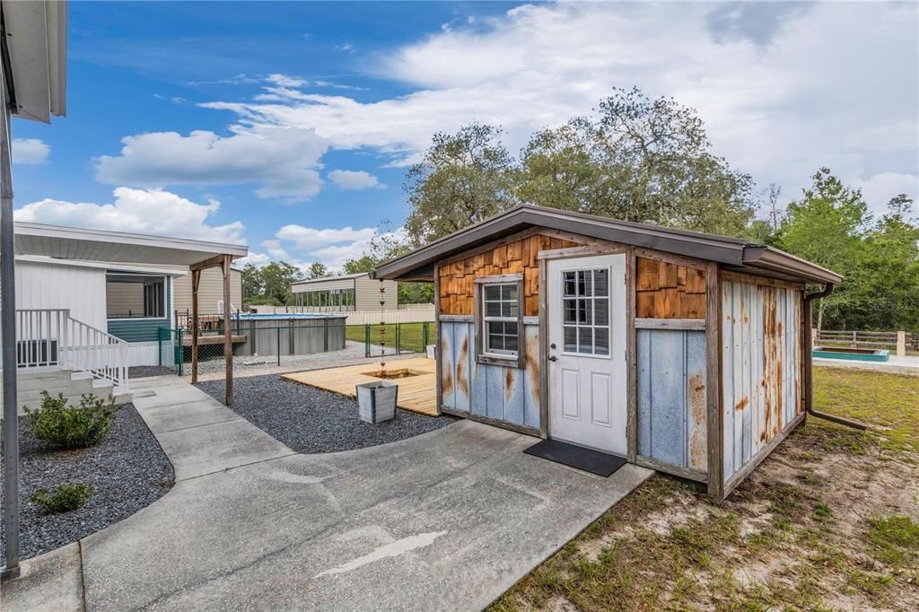 For Sale: $365,000 (4 beds, 2 baths, 2280 Square Feet)