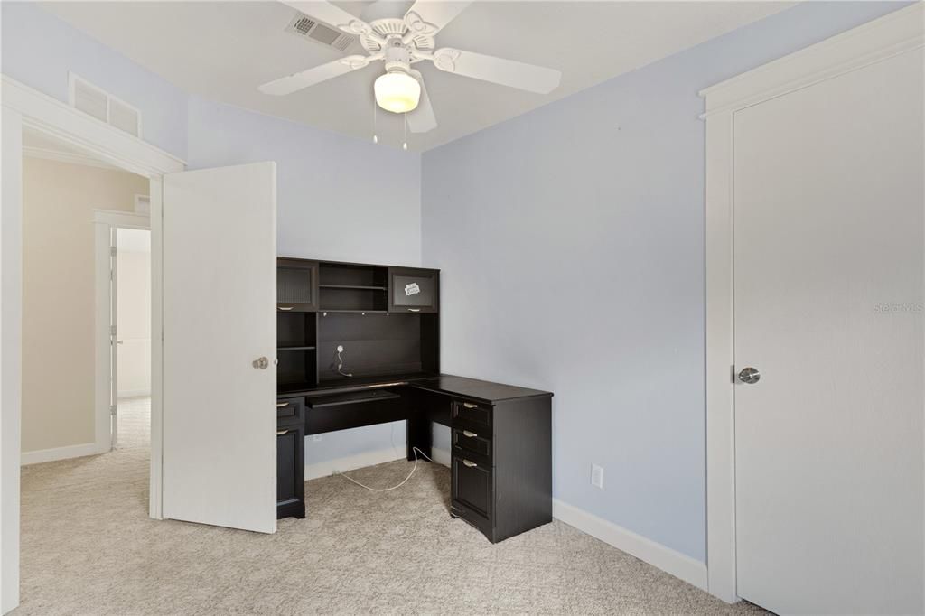 For Sale: $365,000 (4 beds, 2 baths, 2280 Square Feet)