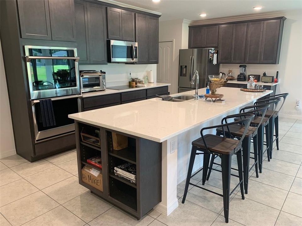 For Sale: $365,000 (3 beds, 2 baths, 1988 Square Feet)