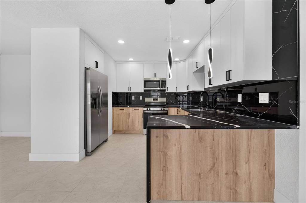 For Sale: $589,000 (3 beds, 2 baths, 1968 Square Feet)