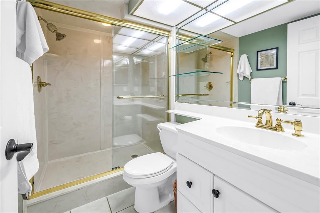 На продажу: $495,000 (2 спален, 2 ванн, 1270 Квадратных фут)