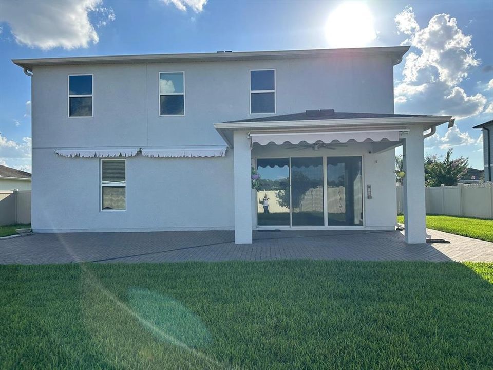 For Rent: $3,250 (5 beds, 3 baths, 2897 Square Feet)