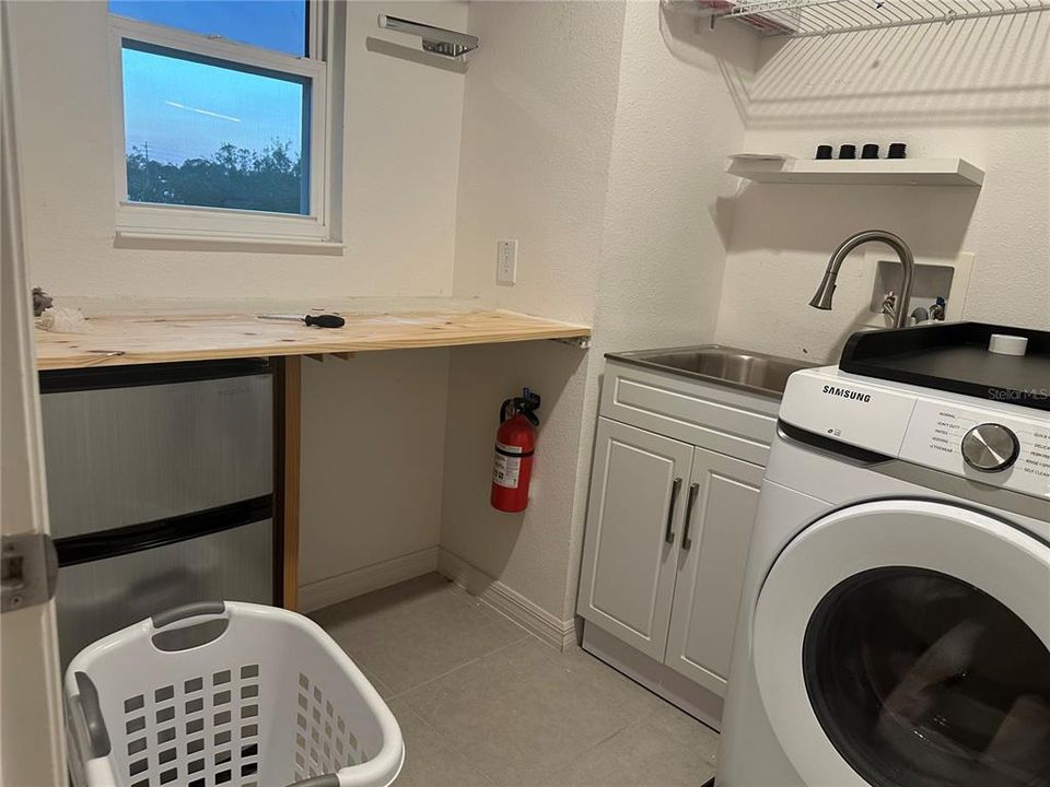 For Rent: $3,250 (5 beds, 3 baths, 2897 Square Feet)