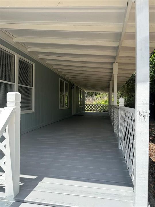 For Sale: $295,000 (3 beds, 2 baths, 1144 Square Feet)