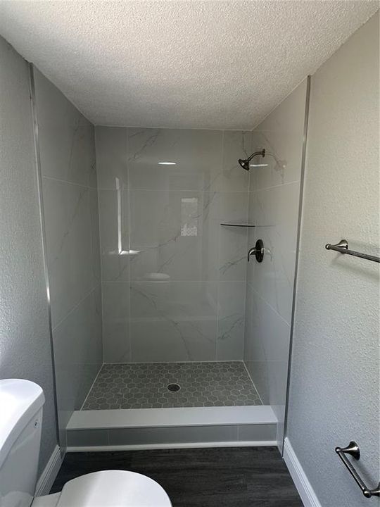 For Sale: $295,000 (3 beds, 2 baths, 1144 Square Feet)