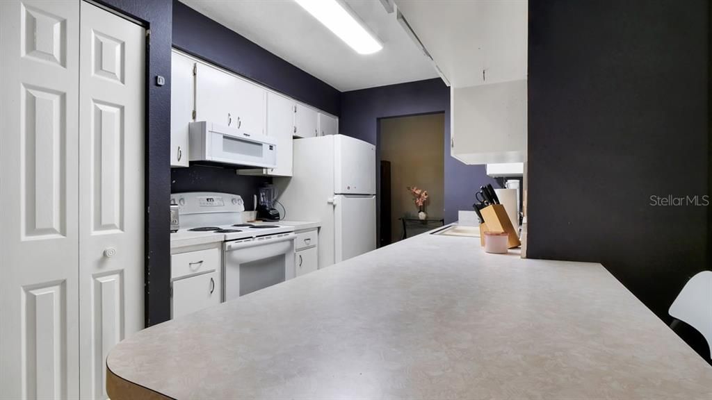 En Venta: $415,000 (4 camas, 2 baños, 1490 Pies cuadrados)