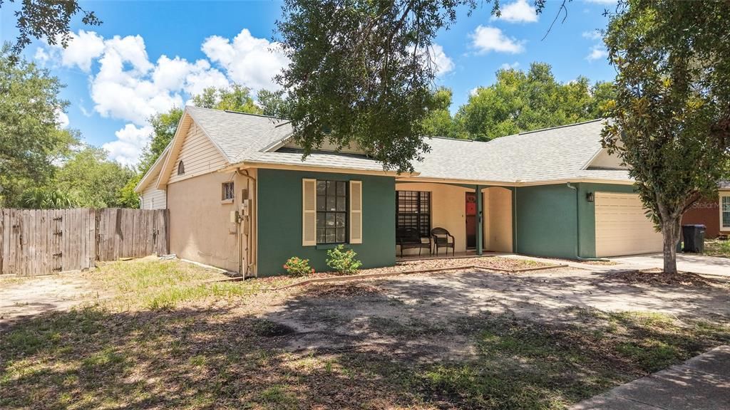 En Venta: $415,000 (4 camas, 2 baños, 1490 Pies cuadrados)