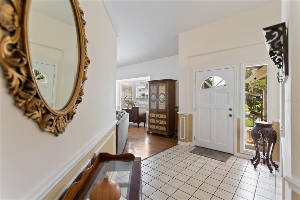En Venta: $410,000 (3 camas, 2 baños, 2383 Pies cuadrados)