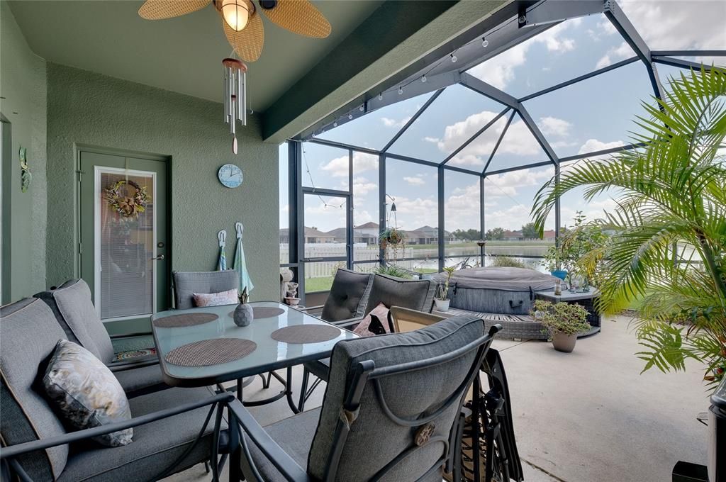 For Sale: $450,000 (4 beds, 2 baths, 2018 Square Feet)
