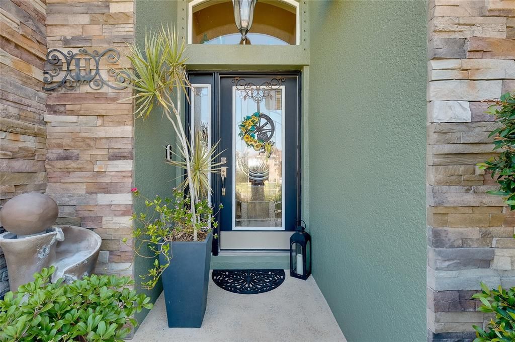 For Sale: $450,000 (4 beds, 2 baths, 2018 Square Feet)