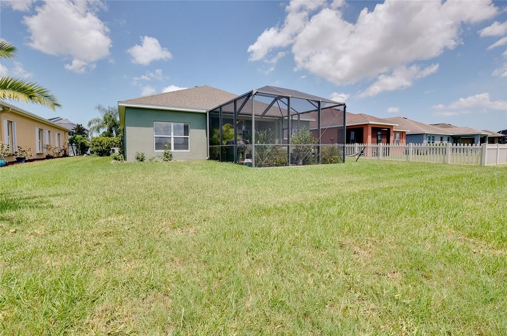 For Sale: $450,000 (4 beds, 2 baths, 2018 Square Feet)
