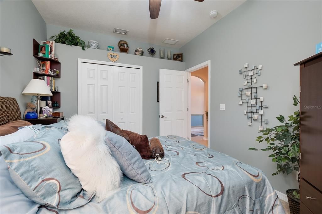 For Sale: $450,000 (4 beds, 2 baths, 2018 Square Feet)