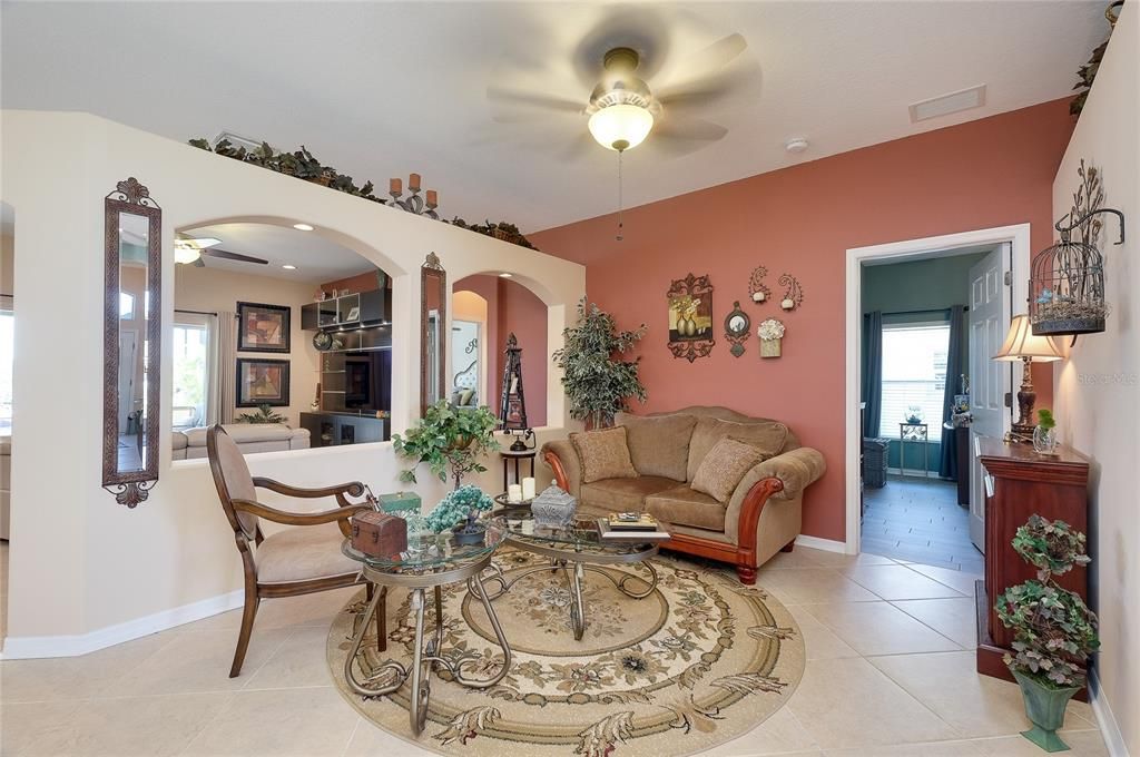 For Sale: $450,000 (4 beds, 2 baths, 2018 Square Feet)