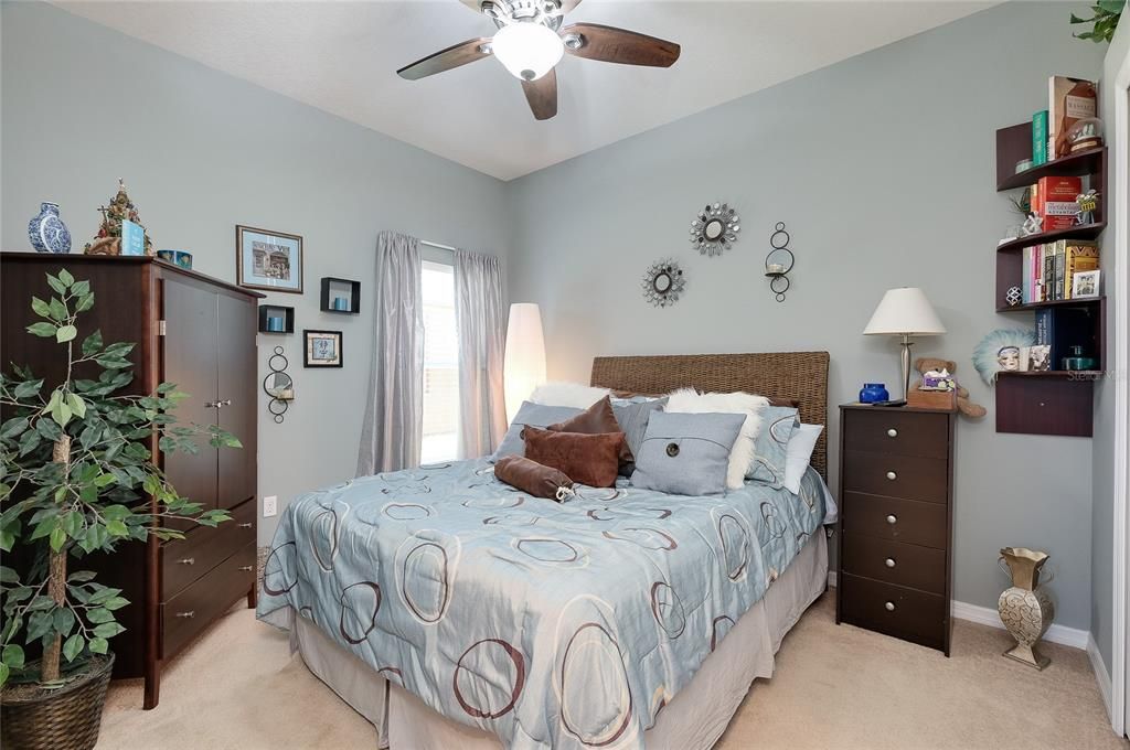 For Sale: $450,000 (4 beds, 2 baths, 2018 Square Feet)