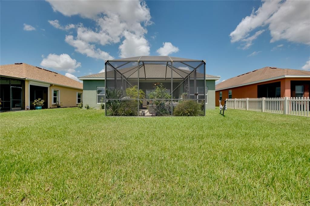 For Sale: $450,000 (4 beds, 2 baths, 2018 Square Feet)