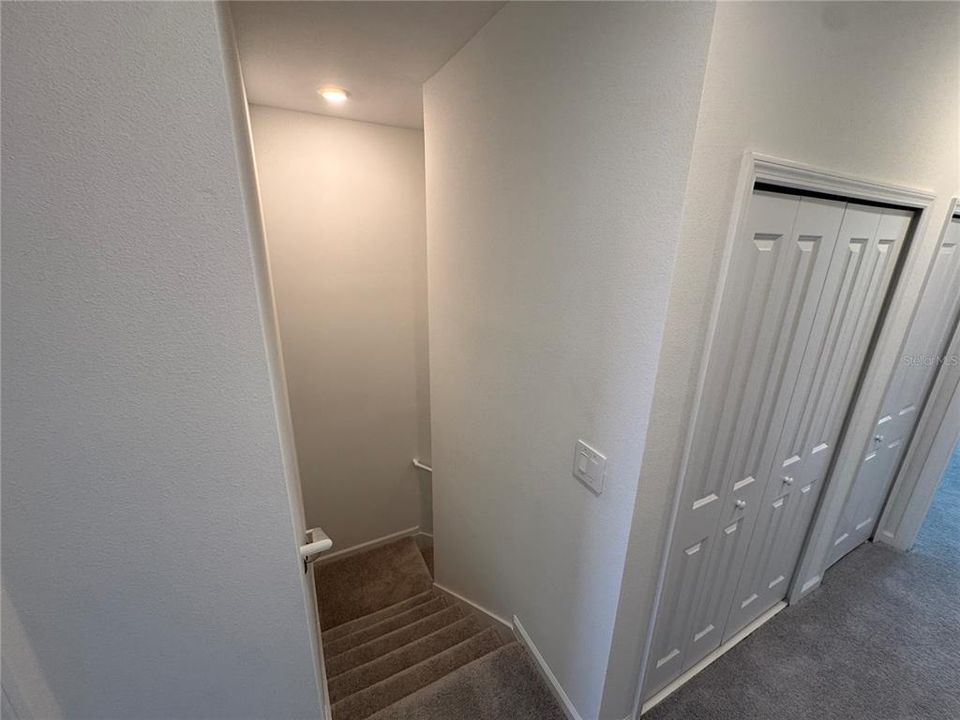 For Rent: $2,350 (3 beds, 2 baths, 1689 Square Feet)