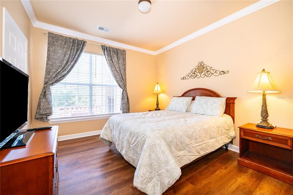 На продажу: $199,990 (3 спален, 2 ванн, 1244 Квадратных фут)