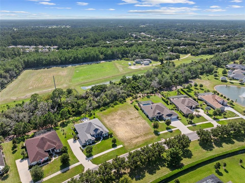 待售: $225,000 (0.41 acres)