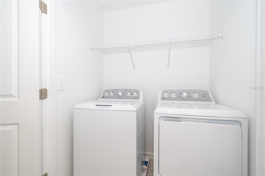For Rent: $1,900 (3 beds, 2 baths, 1480 Square Feet)