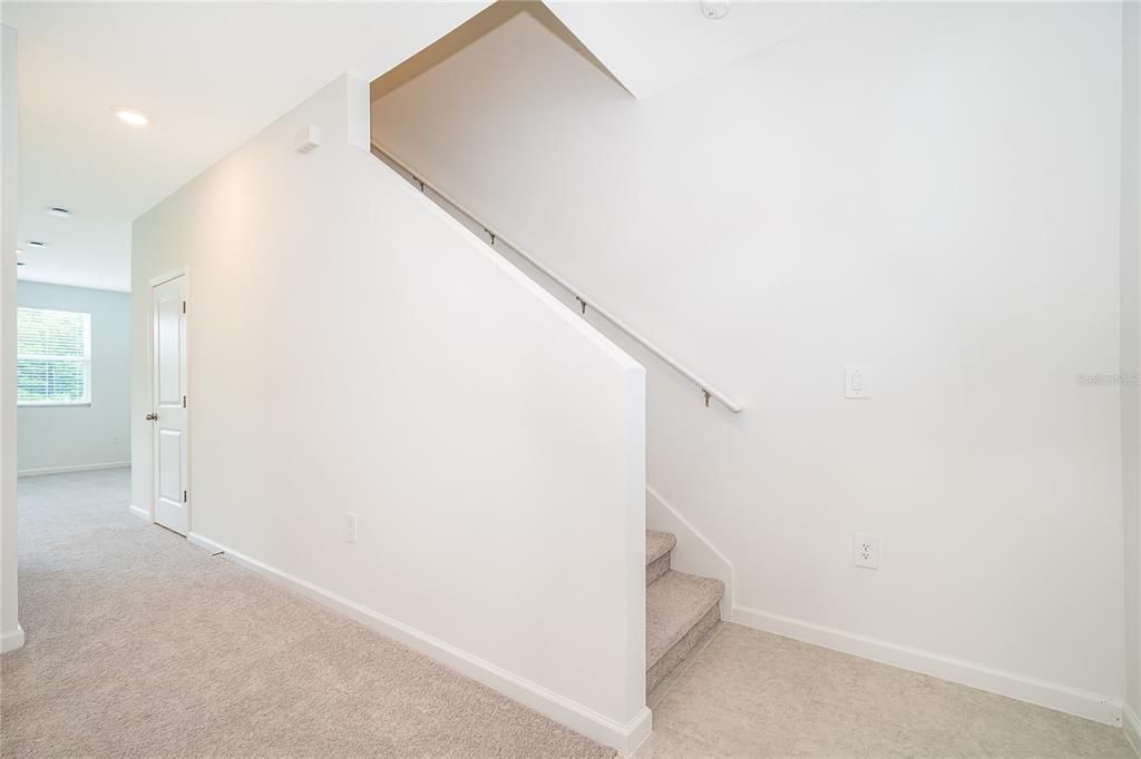 For Rent: $1,900 (3 beds, 2 baths, 1480 Square Feet)