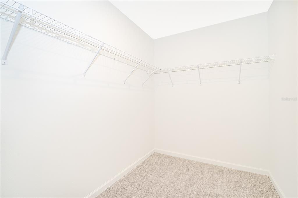 For Rent: $1,900 (3 beds, 2 baths, 1480 Square Feet)