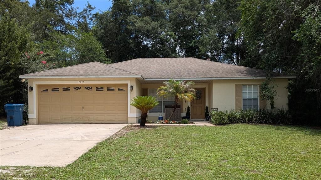 For Sale: $295,000 (3 beds, 2 baths, 1346 Square Feet)