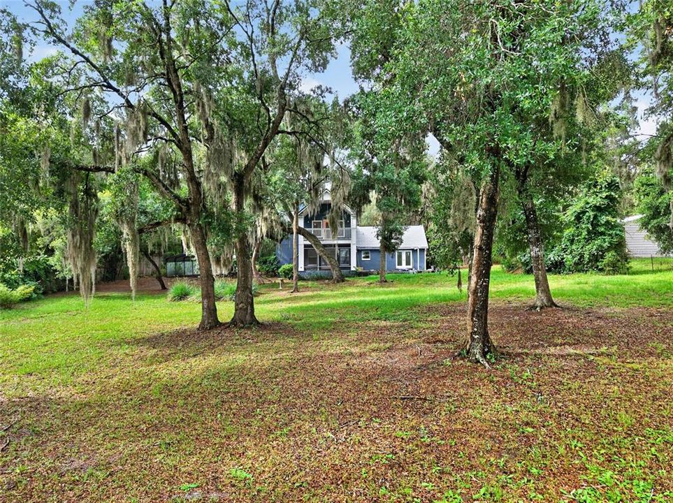 En Venta: $399,900 (3 camas, 2 baños, 2081 Pies cuadrados)