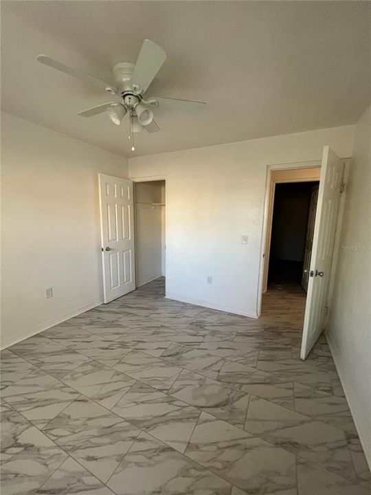 На продажу: $499,999 (8 спален, 0 ванн, 2800 Квадратных фут)