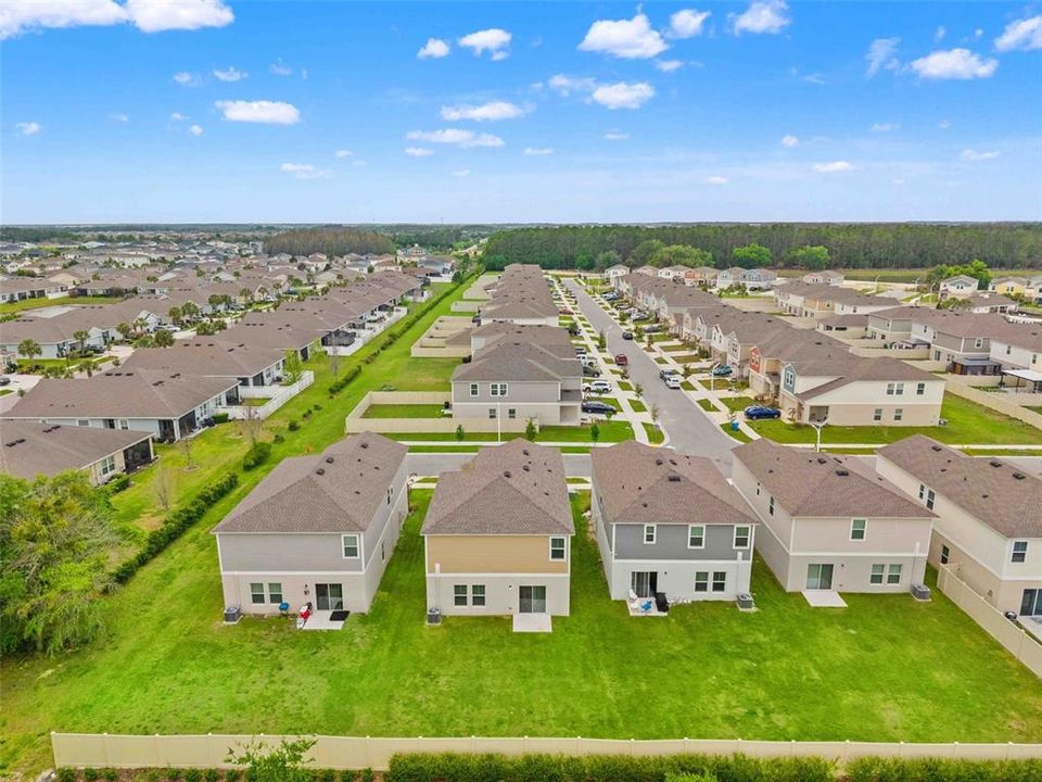 For Rent: $2,900 (5 beds, 3 baths, 2471 Square Feet)