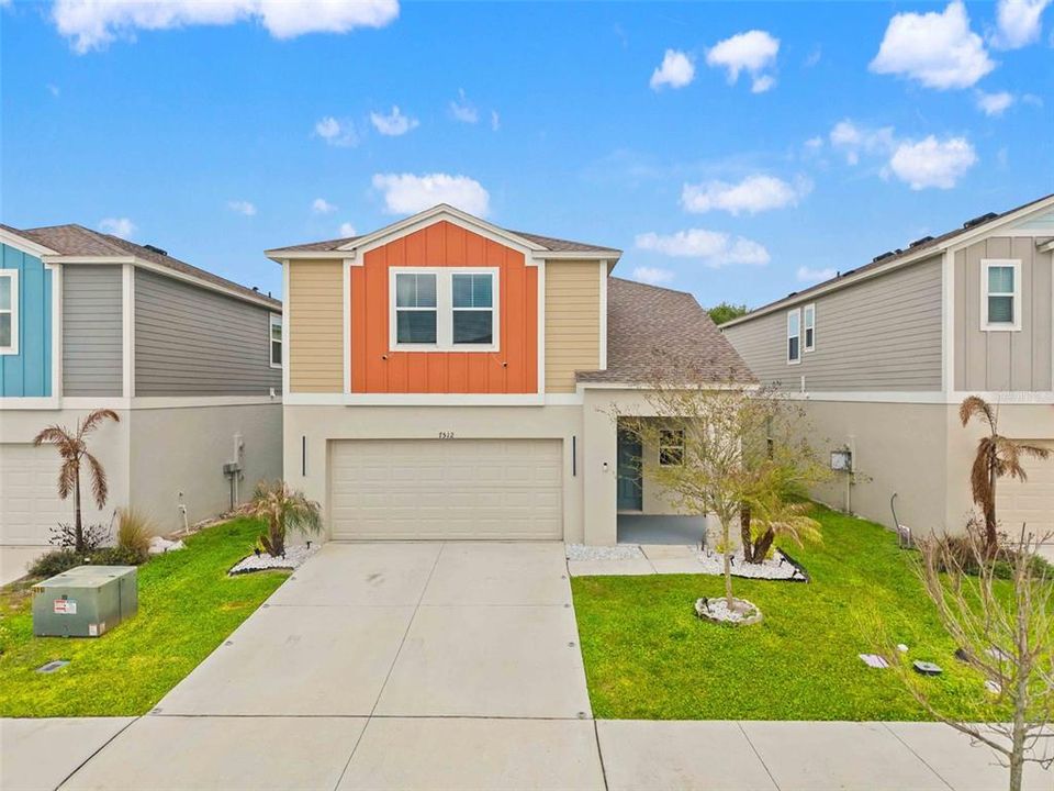 For Rent: $2,900 (5 beds, 3 baths, 2471 Square Feet)
