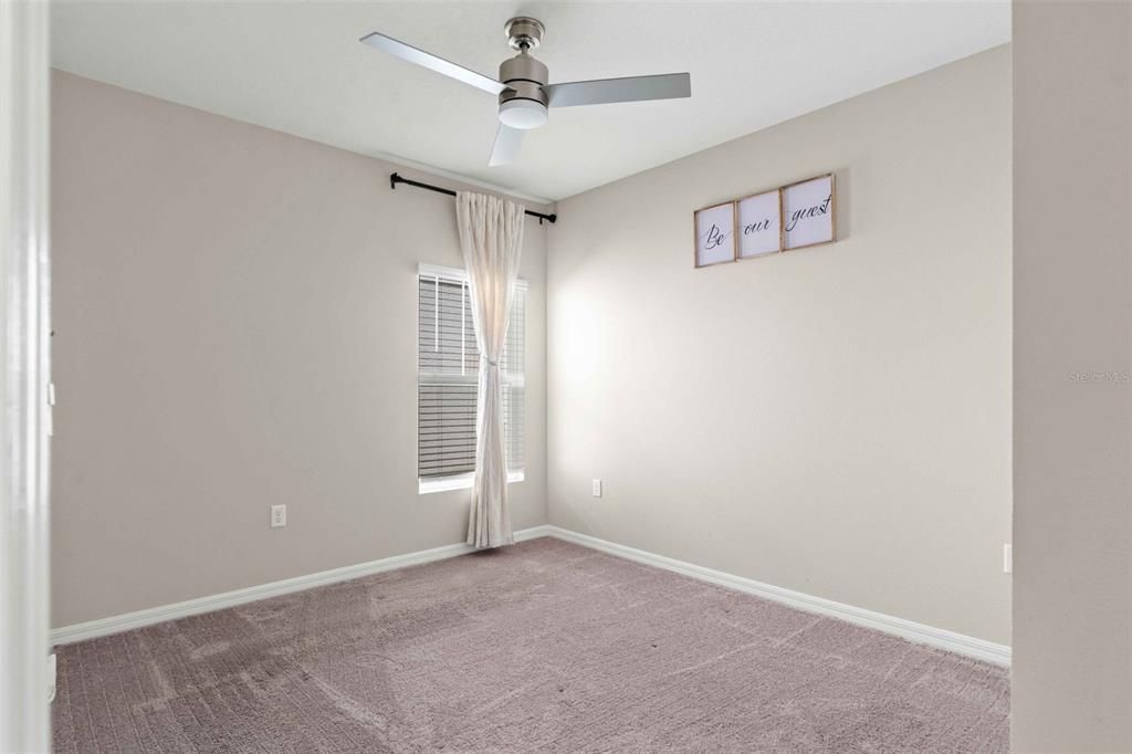 For Rent: $2,900 (5 beds, 3 baths, 2471 Square Feet)