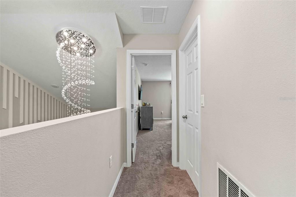 For Rent: $2,900 (5 beds, 3 baths, 2471 Square Feet)
