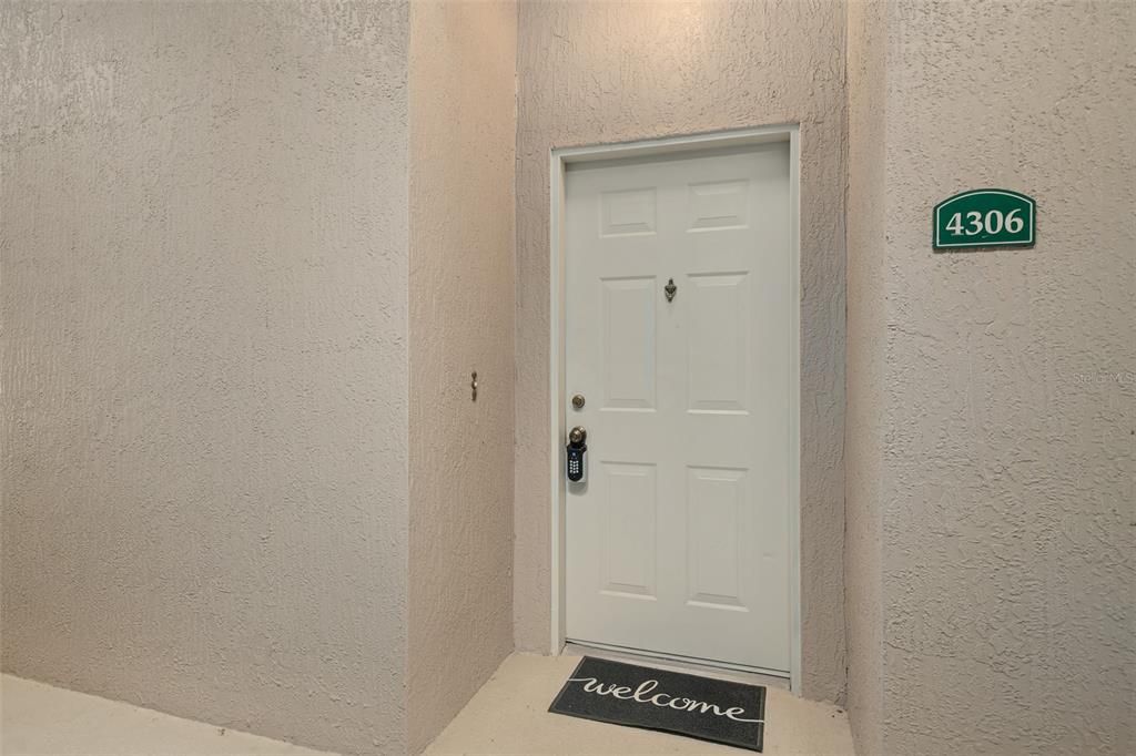 На продажу: $199,000 (3 спален, 2 ванн, 1351 Квадратных фут)