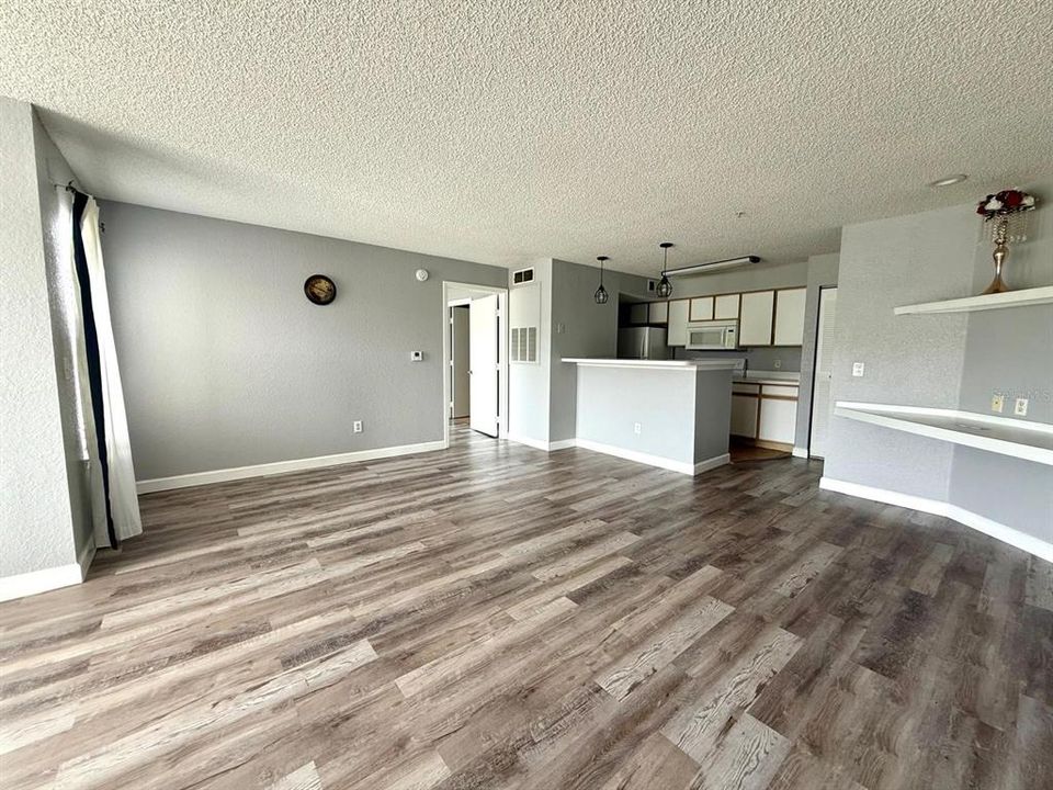 В аренду: $1,490 (2 спален, 2 ванн, 1026 Квадратных фут)