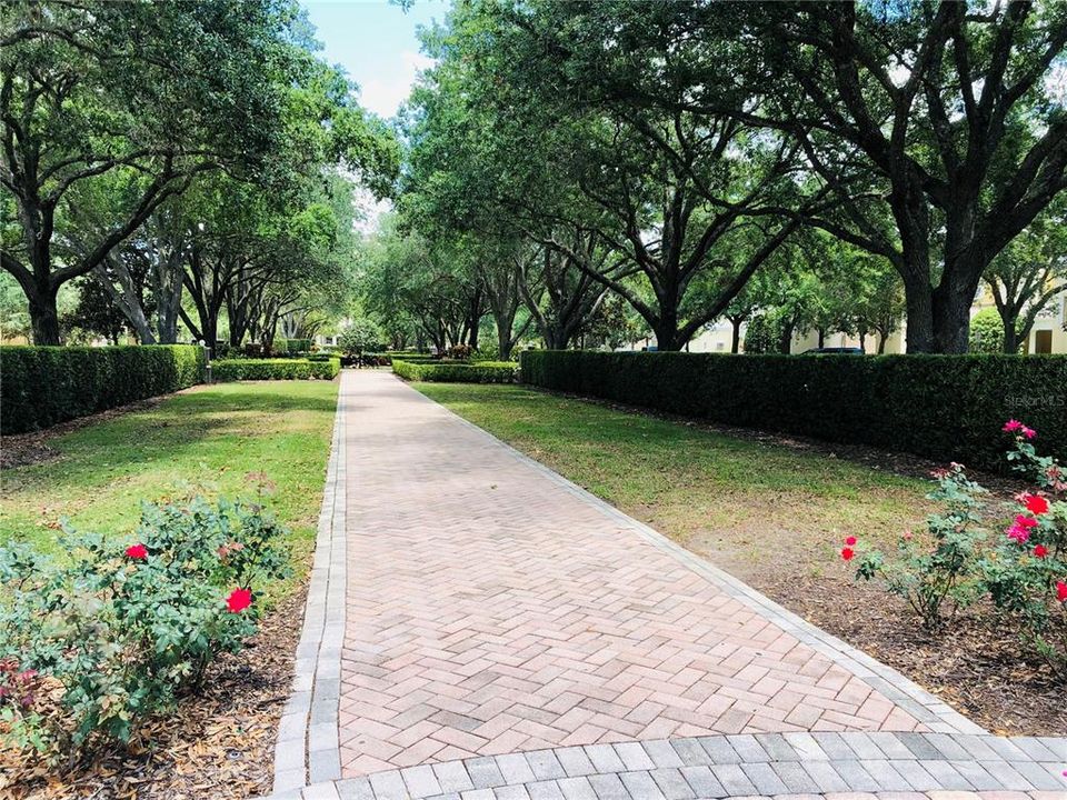For Sale: $199,000 (1 beds, 1 baths, 823 Square Feet)