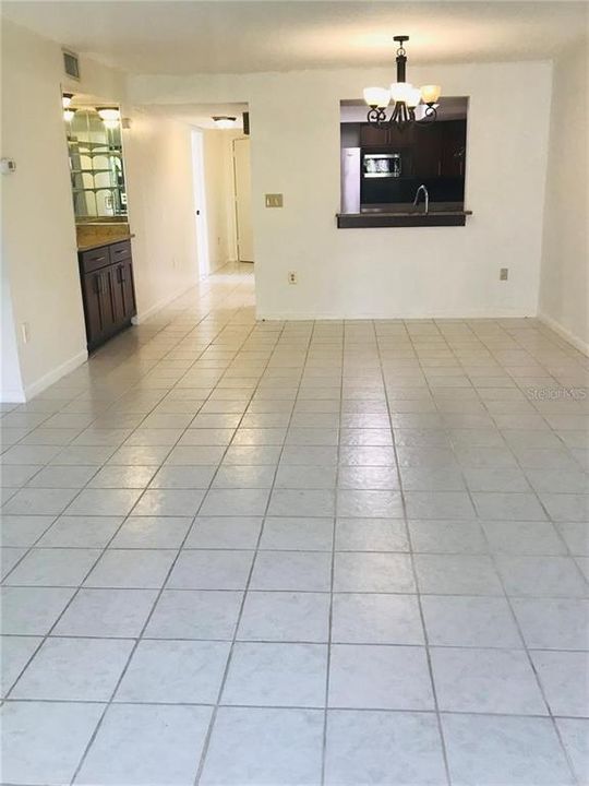 En Renta: $2,000 (3 camas, 2 baños, 1512 Pies cuadrados)