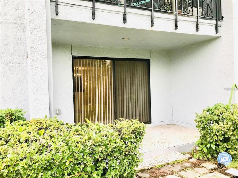 En Renta: $2,000 (3 camas, 2 baños, 1512 Pies cuadrados)