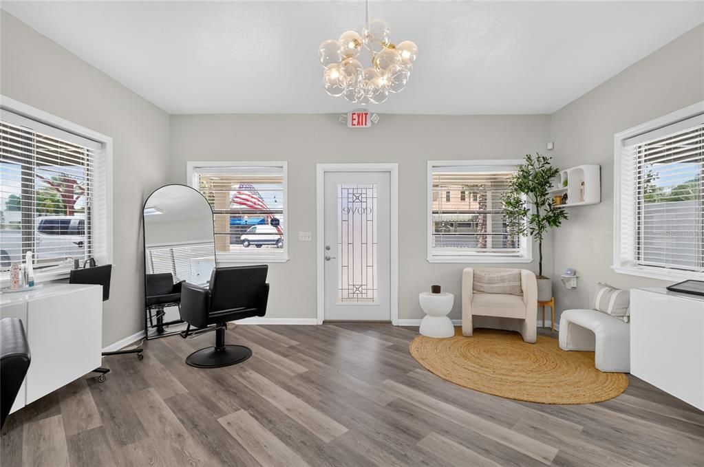 For Sale: $999,999 (0 beds, 0 baths, 5186 Square Feet)