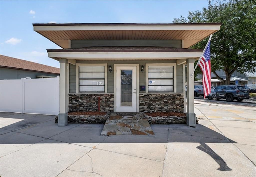 For Sale: $999,999 (0 beds, 0 baths, 5186 Square Feet)