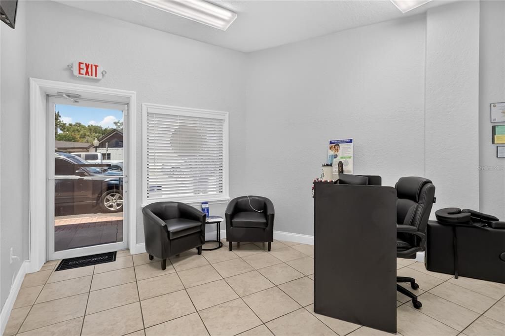 For Sale: $999,999 (0 beds, 0 baths, 5186 Square Feet)