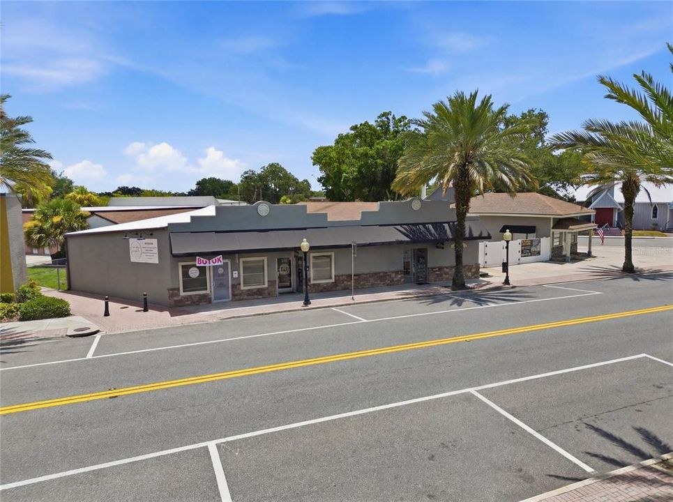 For Sale: $999,999 (0 beds, 0 baths, 5186 Square Feet)
