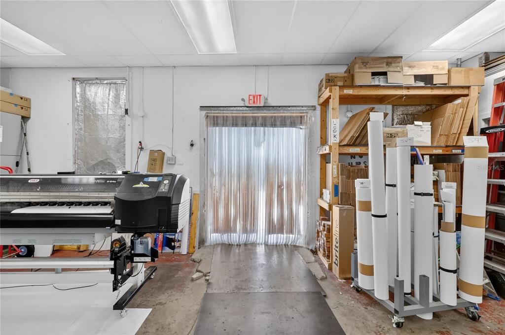 For Sale: $999,999 (0 beds, 0 baths, 5186 Square Feet)
