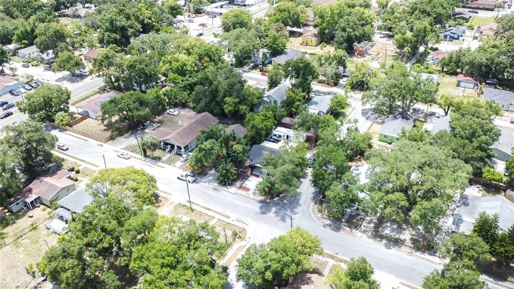 En Venta: $320,000 (4 camas, 2 baños, 1113 Pies cuadrados)