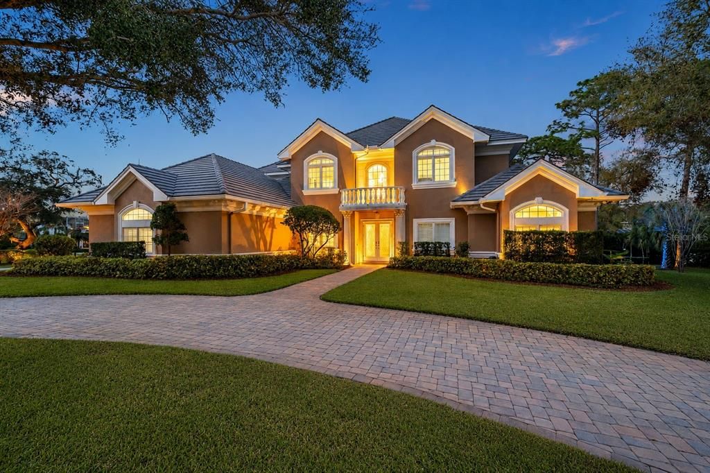 En Venta: $2,200,000 (5 camas, 5 baños, 5256 Pies cuadrados)