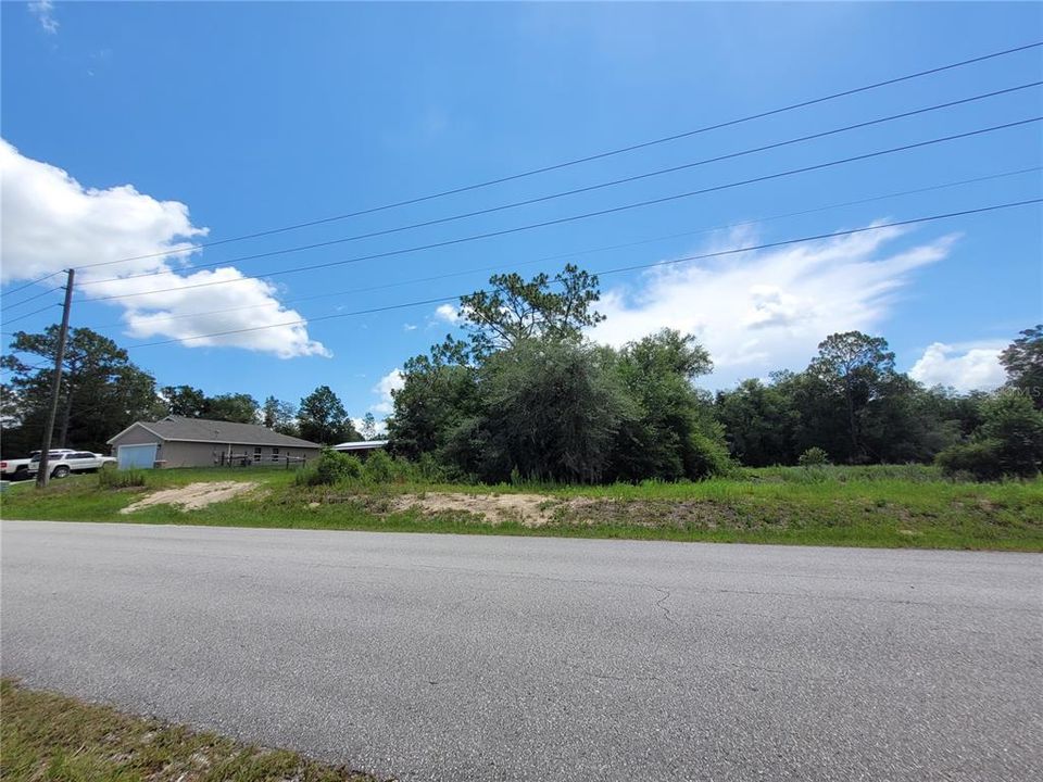 En Venta: $35,000 (0.94 acres)